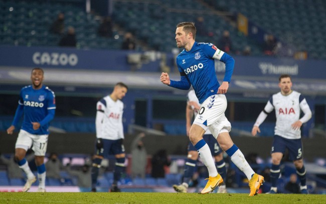 球迷而言 球迷而言